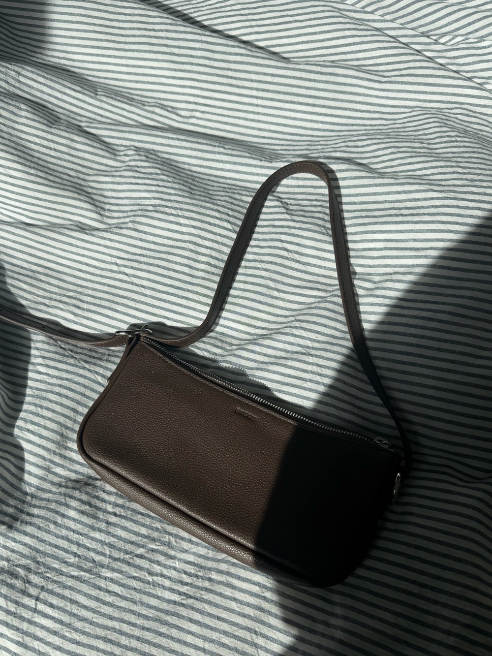BAGGU Recycled Leather Pochette Brown - New without tag
